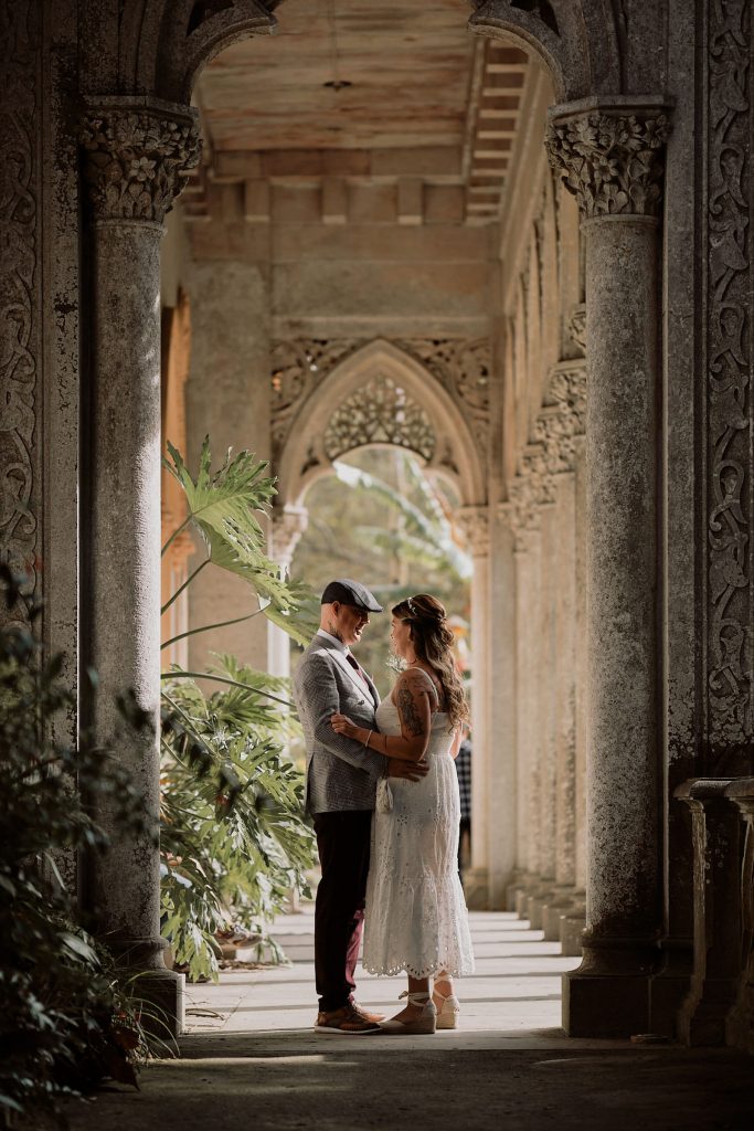 Couple in Monserrate Palace, Sintra